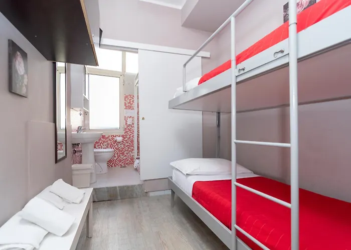 Хостел Le Sirene *